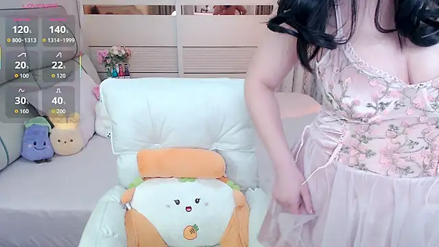 Snapshot of Xiaodie-baby chatting on February 8, 10:51 am Xiaodie-baby online show from February 8, 10:51 am