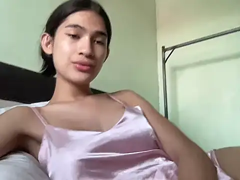 Stellaconsani online show from July 8, 5:23 am