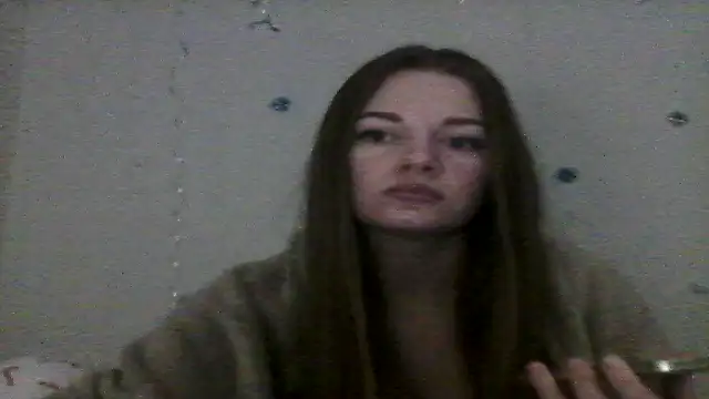 Snapshot of EllaMoonlight chatting on November 3, 4:30 pm EllaMoonlight online show from November 3, 4:30 pm