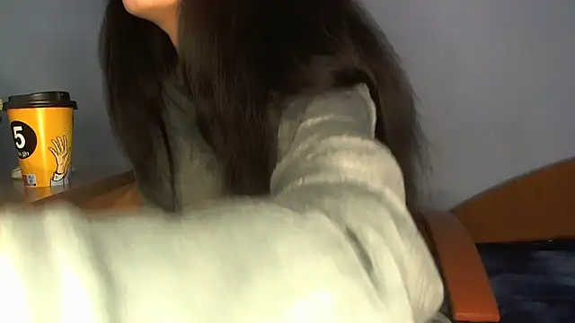 andreea713 online show from February 18, 12:12 pm