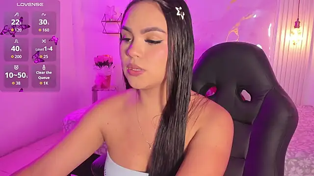 amber white15 online show from May 23, 3:45 am