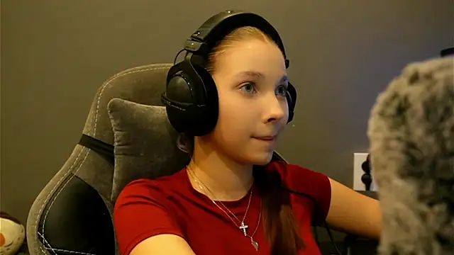 Softixq online show from January 15, 3:05 pm