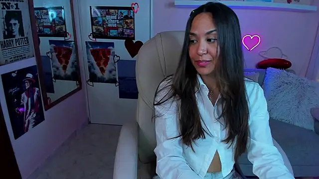 VenusIsLove  online show from March 6, 9:42 pm