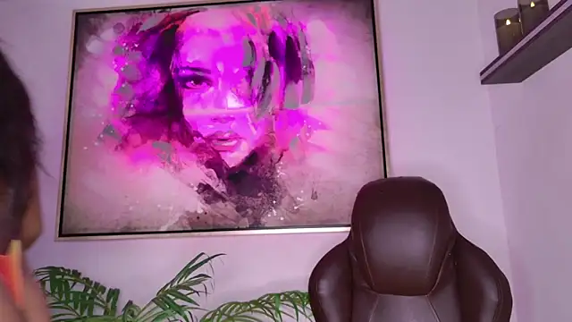 loana vegas online show from November 8, 4:18 pm