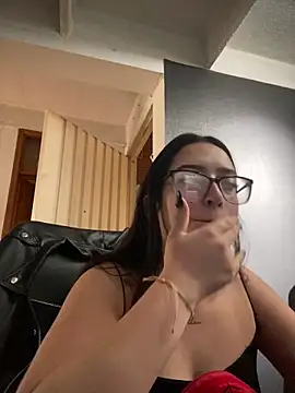 Kloe Novoa online show from February 10, 1:26 pm