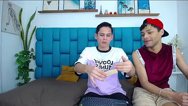 Hot Boys Latinos X online show from February 26, 11:04 pm