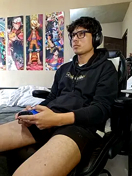 Ais B10 online show from February 22, 6:28 pm