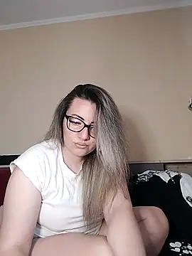 Gabrielaalialiali online show from March 14, 7:58 am