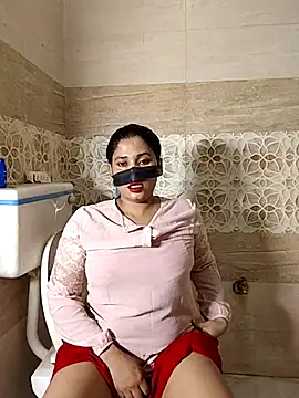 Heena-143 online show from July 15, 3:50 pm