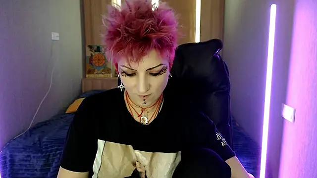 Sweet-n-Strong online show from March 15, 6:19 am