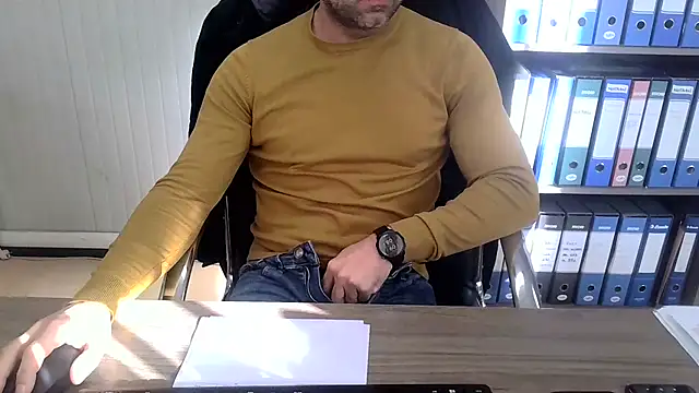 Evasionee online show from February 11, 8:08 am