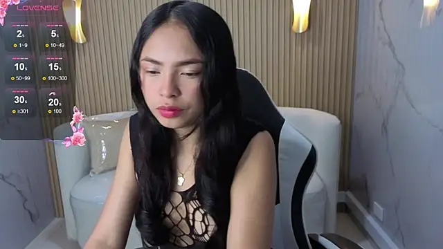 Snapshot of Katte_Kloss_Tx chatting on October 25, 12:34 pm Katte Kloss Tx online show from October 25, 12:34 pm