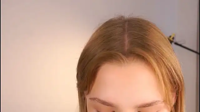 Snapshot of Helenspenss_ chatting on November 2, 10:12 pm Helenspenss online show from November 2, 10:12 pm