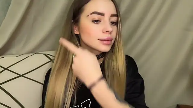 Snapshot of stellarblush chatting on November 9, 8:51 pm stellarblush online show from November 9, 8:51 pm