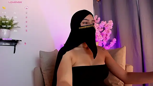 shaima   online show from March 5, 9:44 pm