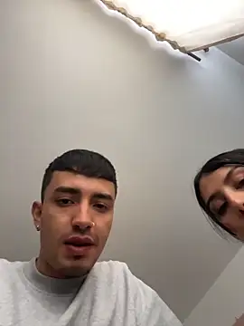 Snapshot of BIJOU_SECRET chatting on February 8, 9:18 pm BIJOU SECRET online show from February 8, 9:18 pm