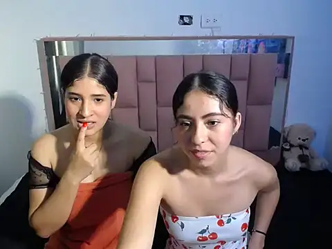 Snapshot of melannee_jop chatting on October 25, 3:58 am melannee jop online show from October 25, 3:58 am