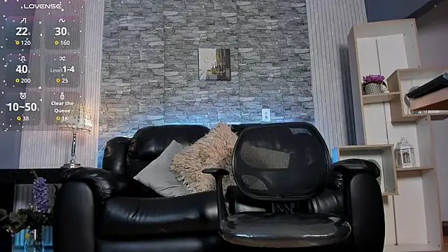 zack joness18 online show from June 20, 4:15 am