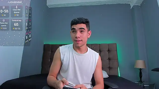 zack joness18 online show from July 1, 2:13 am