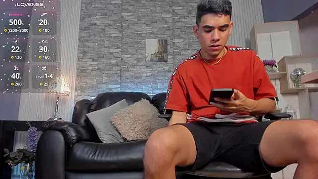 zack joness18 online show from July 15, 4:51 am