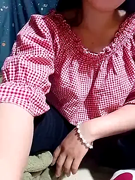 Phoena-a online show from March 26, 10:59 pm