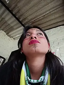 YeseniaRodriguez3 online show from October 31, 5:47 pm