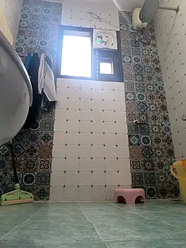 Snapshot of Hot-boss15 chatting on March 4, 3:34 am Hot-boss15 online show from March 4, 3:34 am