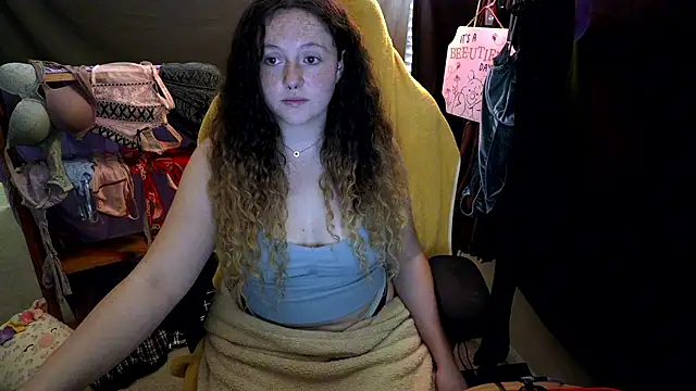 sugasunny04 online show from January 15, 8:23 pm