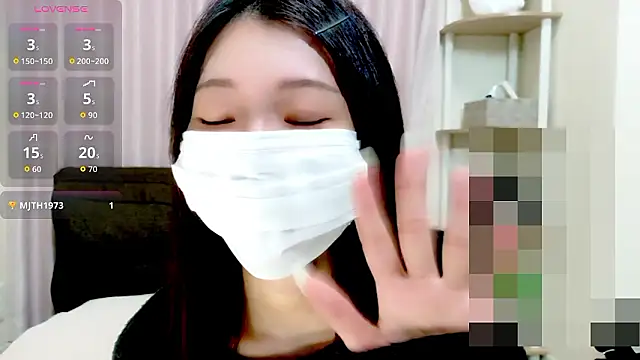 Snapshot of rei_chaaan chatting on November 8, 7:30 am rei chaaan online show from November 8, 7:30 am