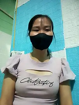 Donatella28 online show from October 30, 12:50 pm