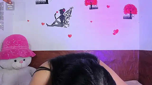 Snapshot of Leyacopper_ chatting on February 6, 1:10 am Leyacopper online show from February 6, 1:10 am