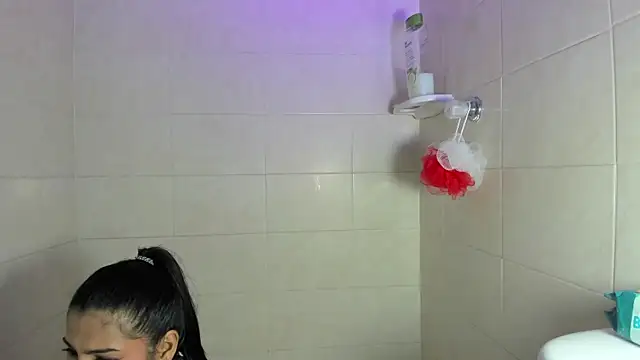 Snapshot of Leyacopper_ chatting on February 27, 11:27 pm Leyacopper online show from February 27, 11:27 pm