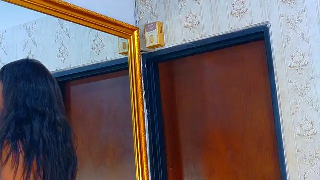 Kelly Swift online show from March 15, 3:12 am