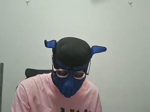 Snapshot of beadfeizi chatting on October 28, 12:30 pm beadfeizi online show from October 28, 12:30 pm