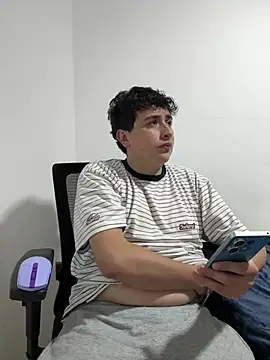Snapshot of Sam_Rush chatting on July 26, 4:20 am Sam Rush online show from July 26, 4:20 am