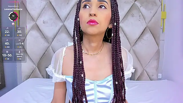 violett rabbit  online show from March 26, 8:14 pm