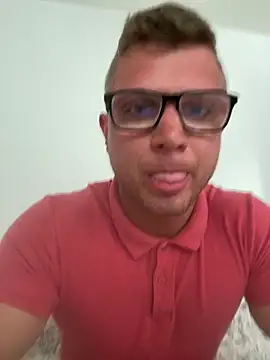 PolishBoy1995 online show from June 18, 3:16 pm