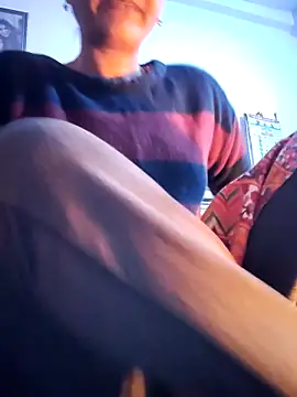 Hot-Rubyy online show from February 13, 3:35 am