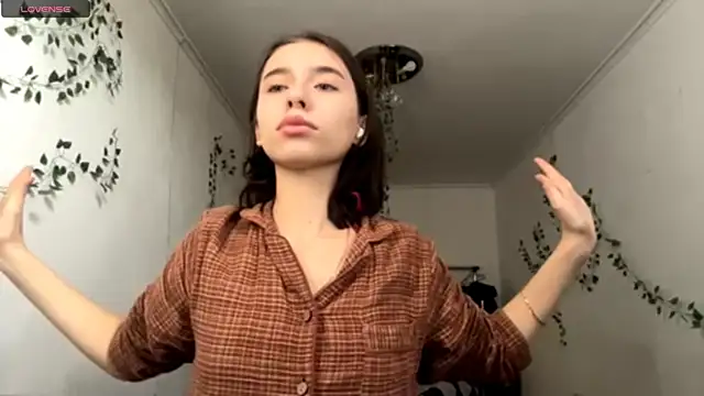 LilithFlamey online show from December 15, 9:35 am