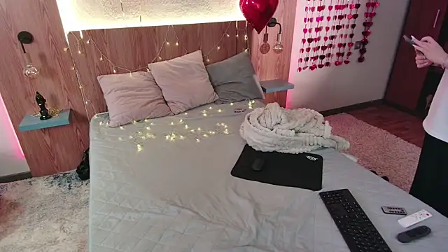 sweetie kathy  online show from February 15, 8:46 am