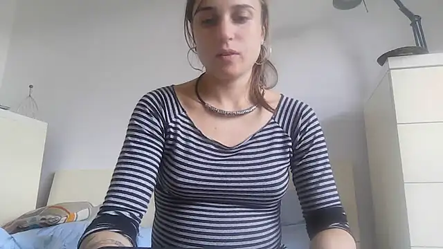 SinnEmily online show from November 9, 1:53 pm