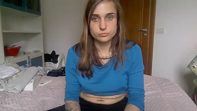 SinnEmily online show from March 31, 1:44 pm