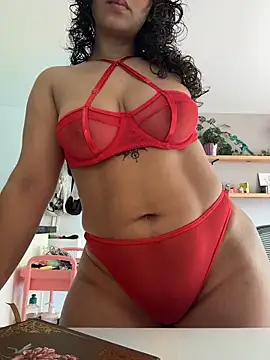 SugarTroubl33 online show from February 18, 2:02 pm