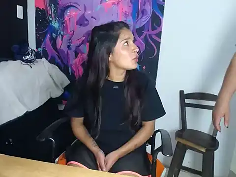 Snapshot of NahomiLove_ chatting on October 29, 1:19 am NahomiLove  online show from October 29, 1:19 am