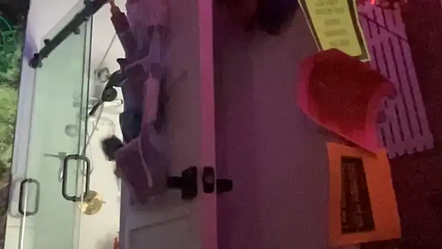 FunboyRockstar01 online show from March 16, 10:36 pm