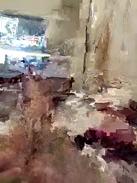 Snapshot of coralu2215 chatting on March 1, 4:47 am coralu2215 online show from March 1, 4:47 am