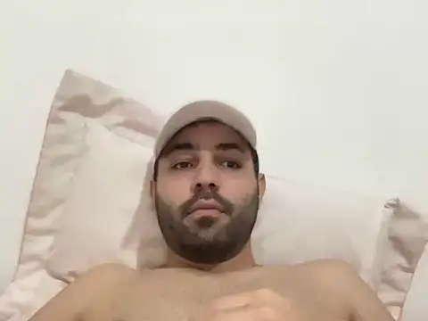 Snapshot of HotCamBR chatting on October 28, 12:52 pm HotCamBR online show from October 28, 12:52 pm