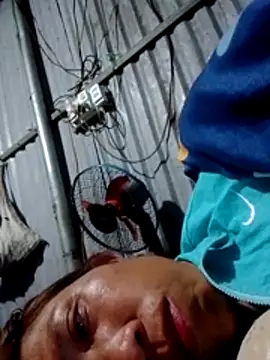 bella-la online show from February 17, 12:45 pm