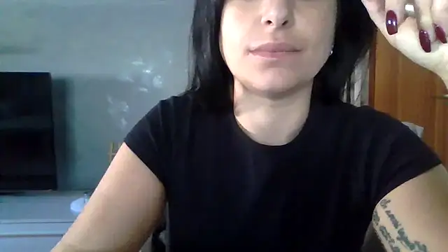 4clarissa online show from November 5, 8:14 am