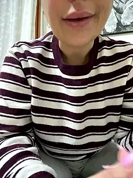 4clarissa online show from January 12, 6:13 pm